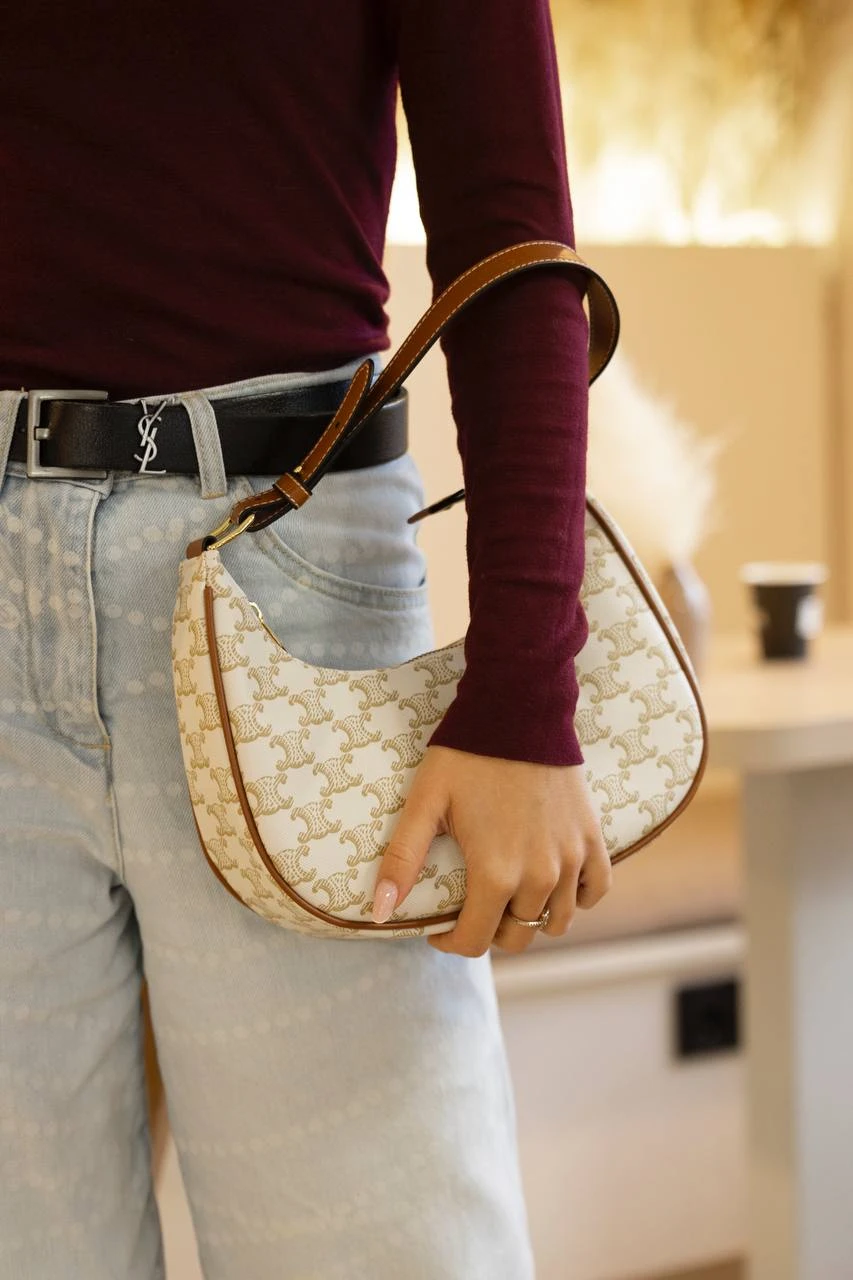 Celine Medium Ava Triomphe White/Gold - Зображення 3