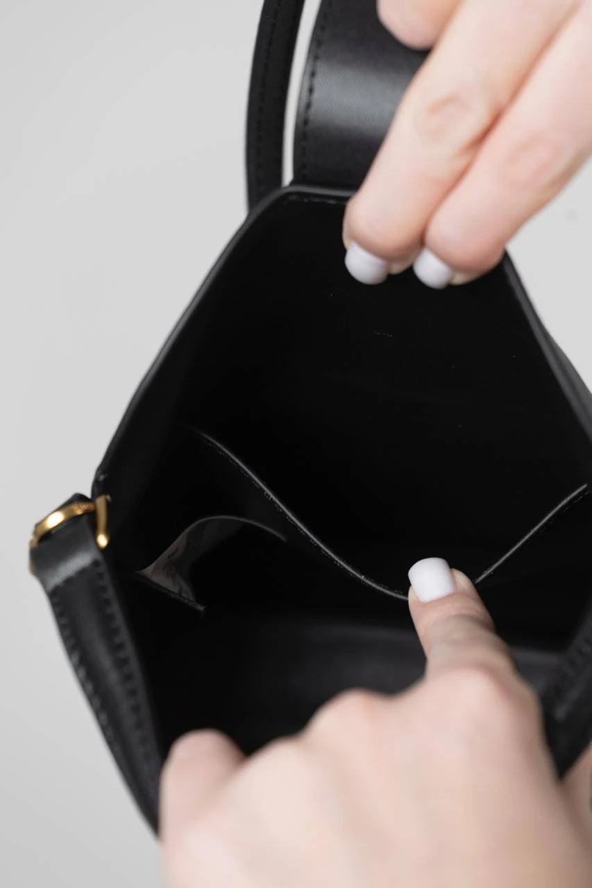 Celine Small Bucket Cuir Triomphe Black/Gold - Зображення 5
