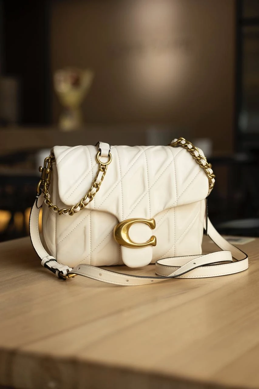 Coach Square Tabby White/Gold - Зображення 4