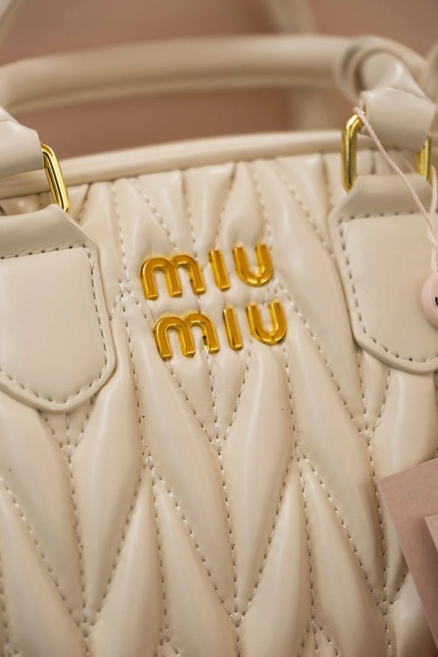 Miu Miu Matelassé Bowler White/Gold - Зображення 9