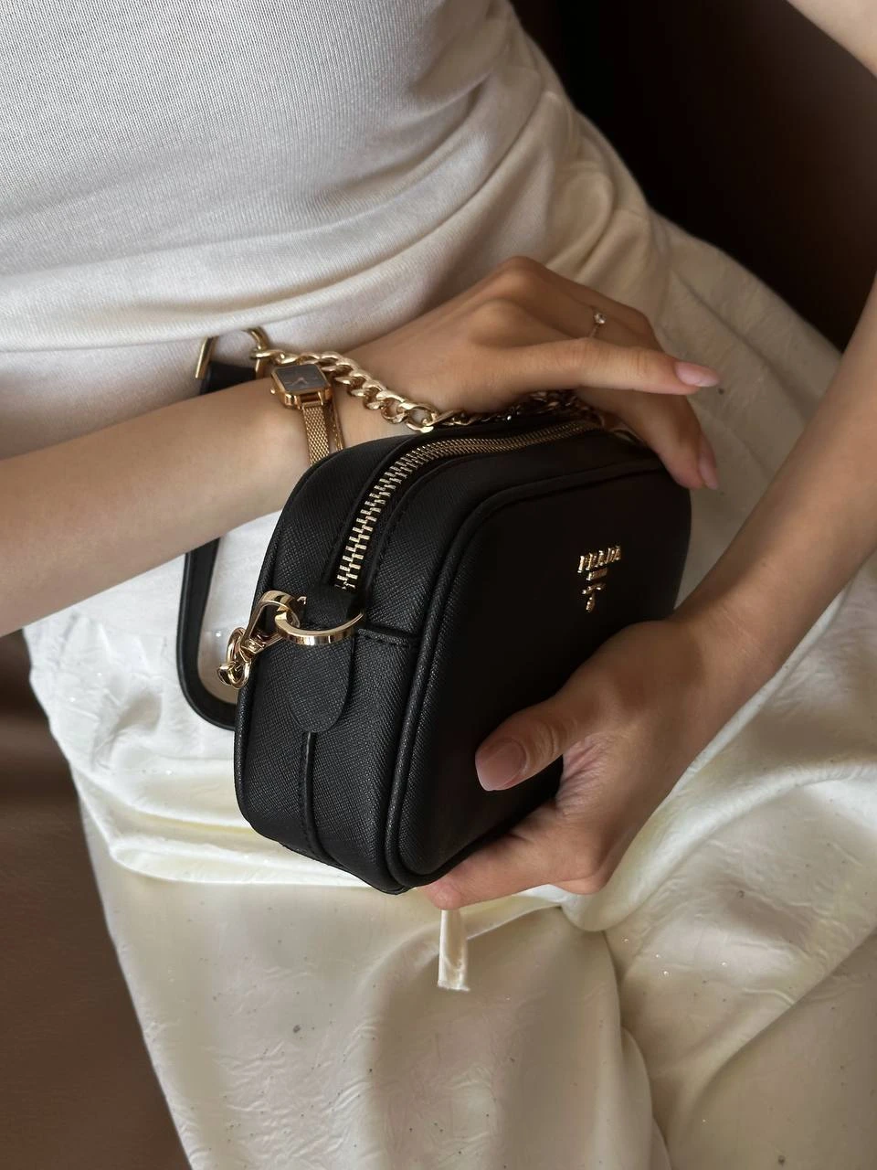 Prada Cleo Brushed Leather Shoulder Bag Black/Bronze - Зображення 4